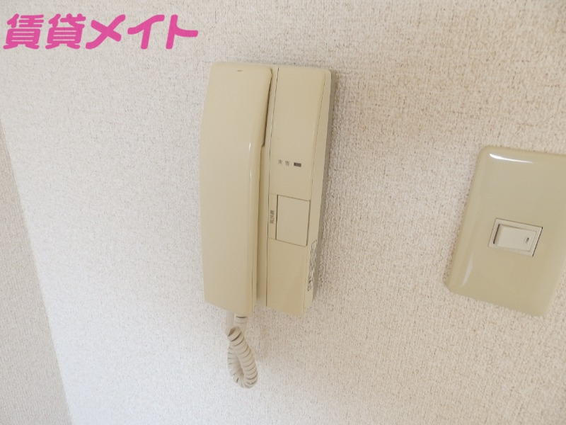 セキュリティ　同型参考写真