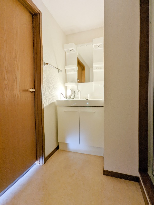 洗面設備　図面と現状に相違がある場合には現状を優先