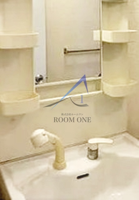 洗面設備　洗面台です。