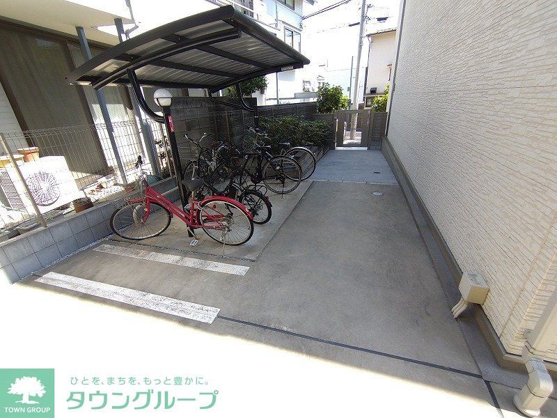 その他　駐輪場　自転車＆原付のみ駐輪可