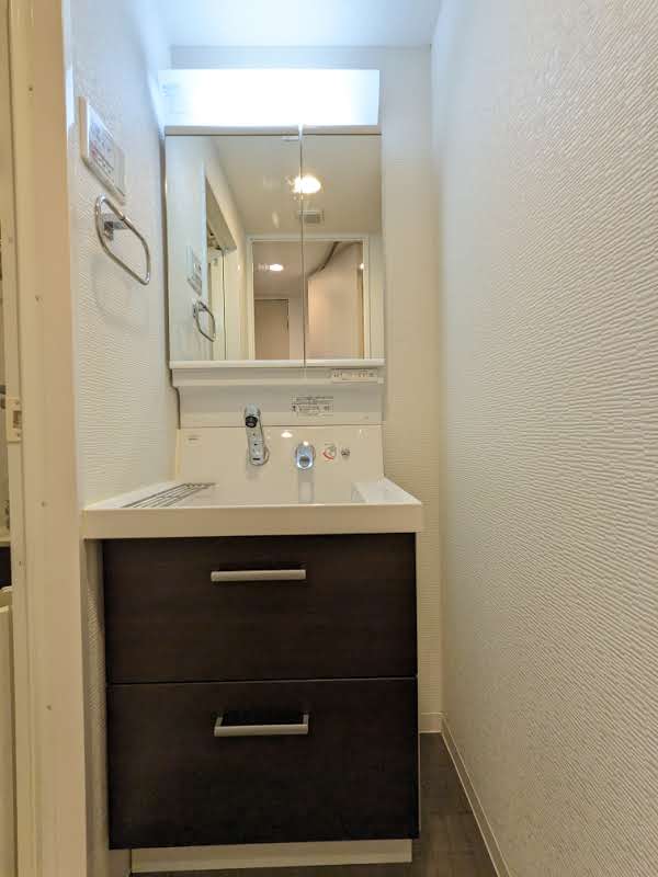 洗面設備　301号室