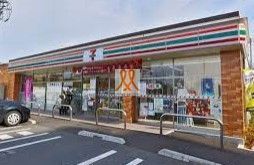 コンビニ　セブンイレブン足立六月3丁目店（コンビニ）まで393m