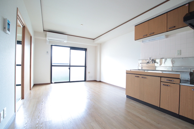 居室・リビング　エアコンは設備ではありません。