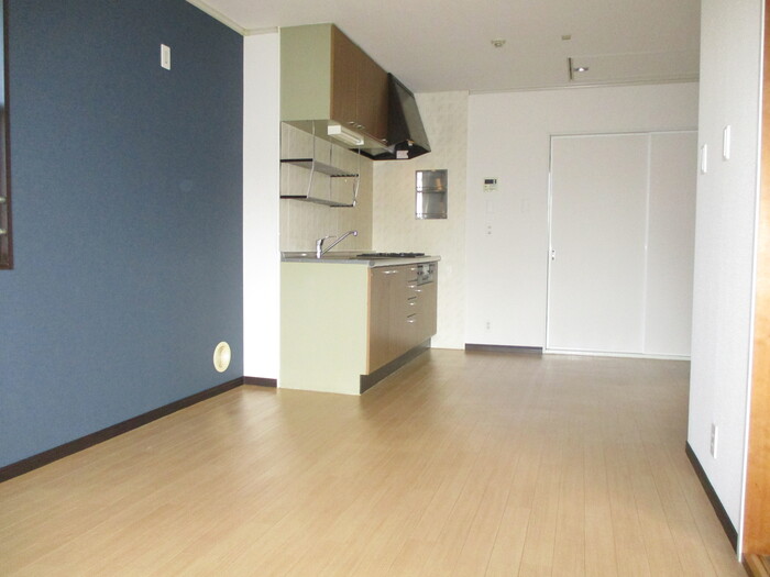 居室・リビング　※同物件、同タイプ、間取り反転のお部屋です