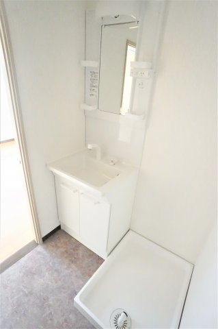 洗面設備　※写真は別のお部屋でイメージです