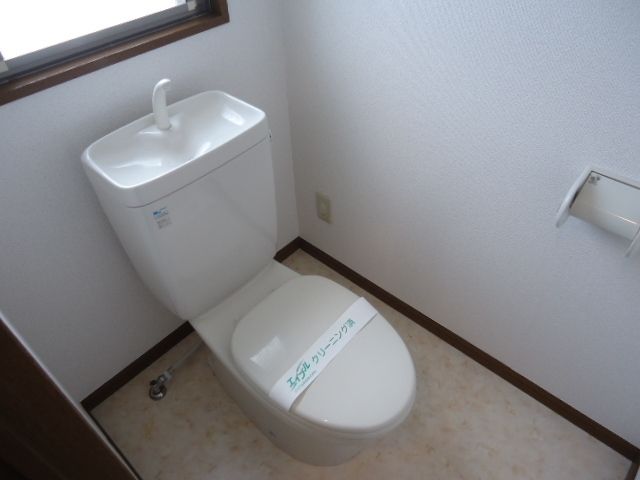 トイレ　☆サーファー様オススメ！かわいい外観☆