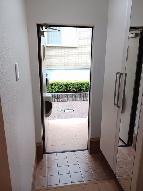玄関