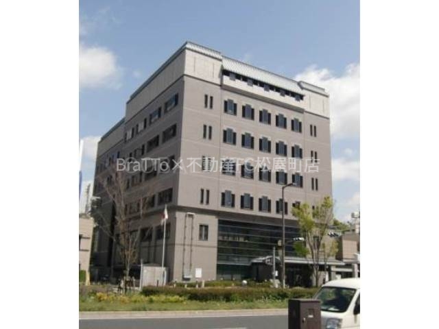 役所　大阪市西区役所（役所）まで357m
