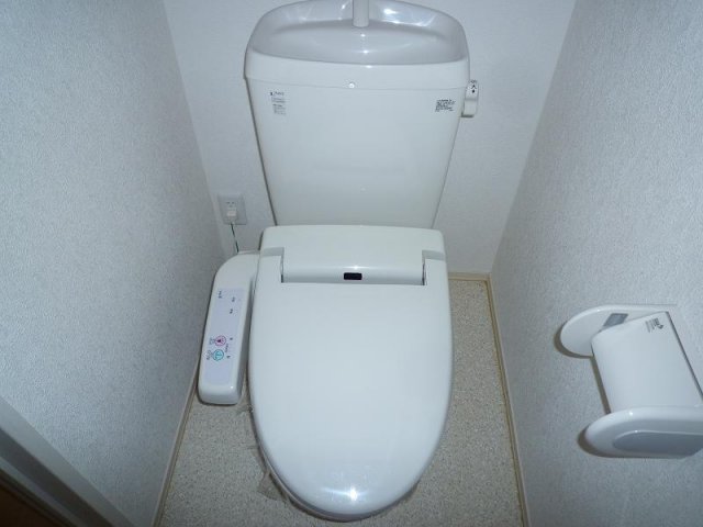 トイレ　同型タイプ