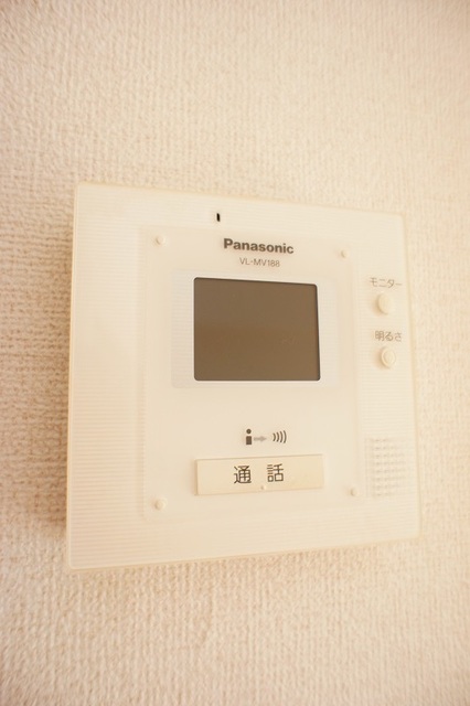 セキュリティ　安心のＴＶモニター付きインターホン
