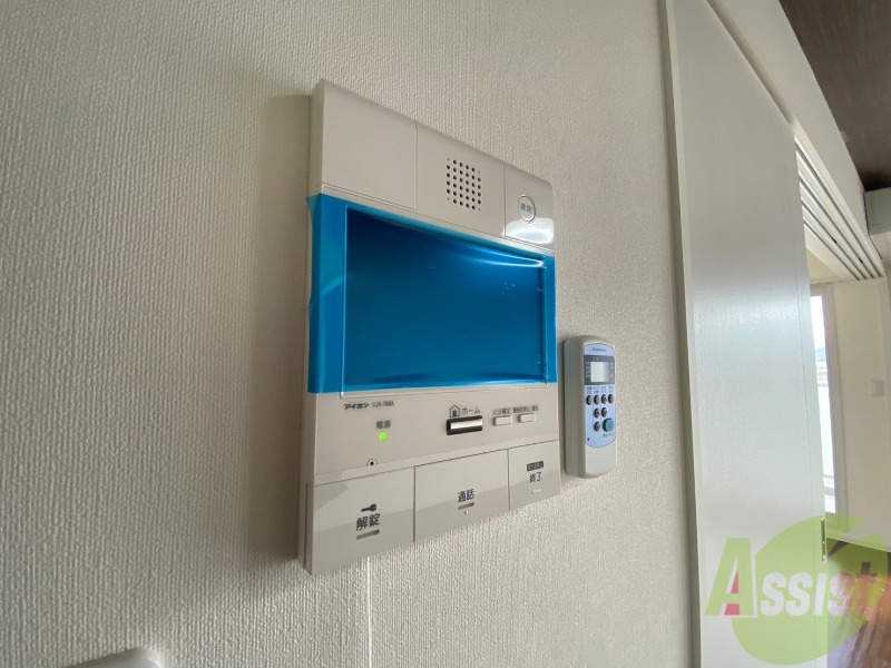 セキュリティ　インターホンで来客確認ができます。安心ですね。