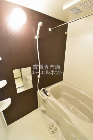 バス・シャワールーム　浴室