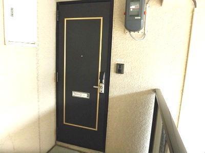 エントランス　玄関外