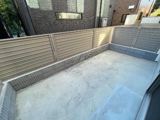 バルコニー