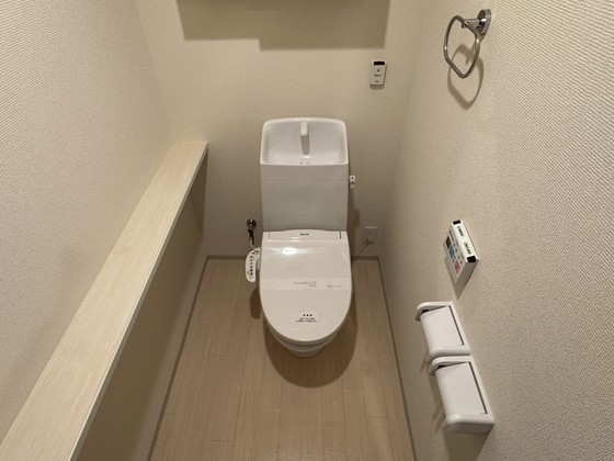 トイレ　※別部屋の写真です