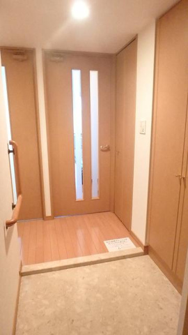 玄関　他号室　同施工参考写真