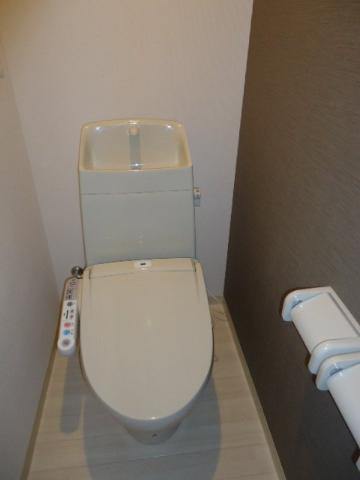 トイレ　シャワー付トイレ