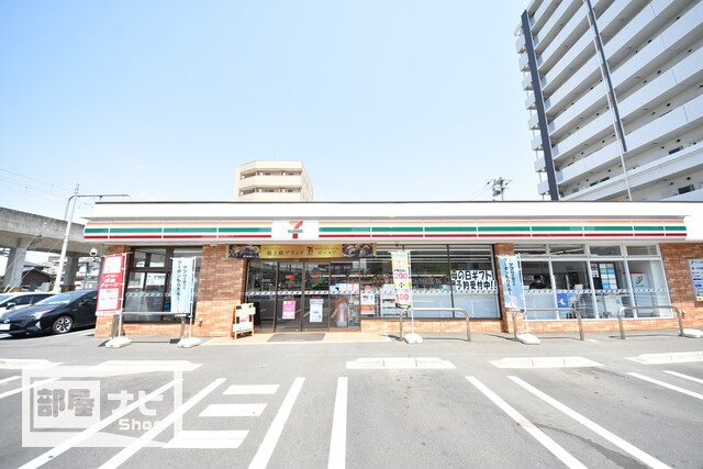 コンビニ　ローソン岡山大供本町店（コンビニ）まで221m