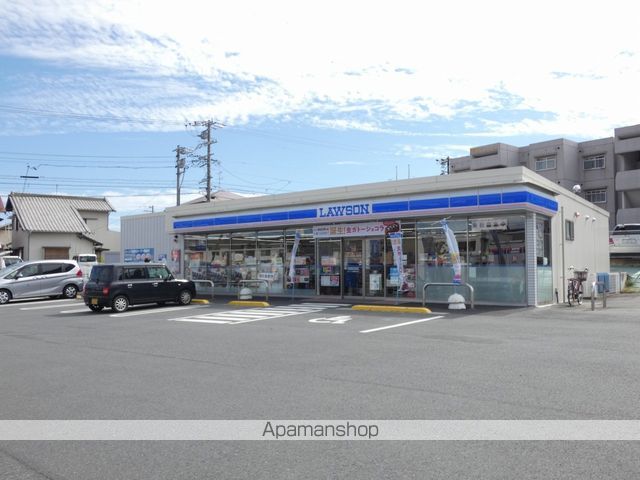 ショッピングセンター　ローソン　湖西南台店（ショッピングセンター）まで901m