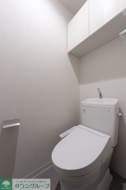 トイレ　※写真は同タイプ住戸です。