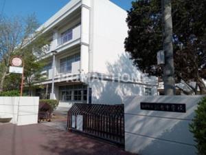 中学校　錦台中学校（中学校）まで1500m