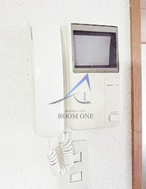 セキュリティ　モニター付きインターホンです。