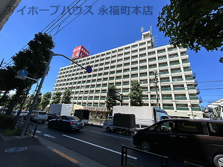 ドラックストア　クリエイト薬局杉並高井戸店（ドラッグストア）まで424m