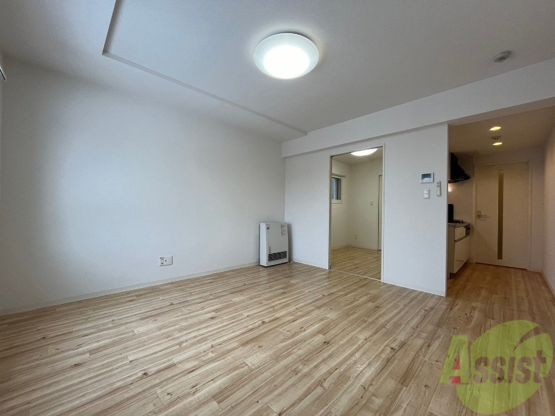 居室・リビング　広くてキレイなお部屋が広がっていて、充実した生活が送れそう。