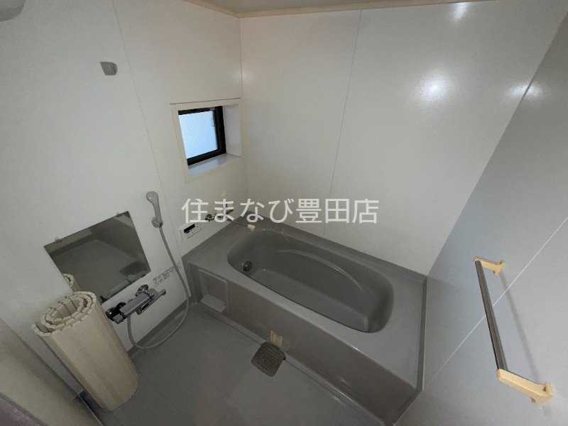 バス・シャワールーム　同型別部屋写真