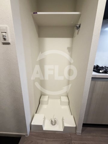 その他　プレリス鶴見緑地グランガーデリア　洗濯機置場