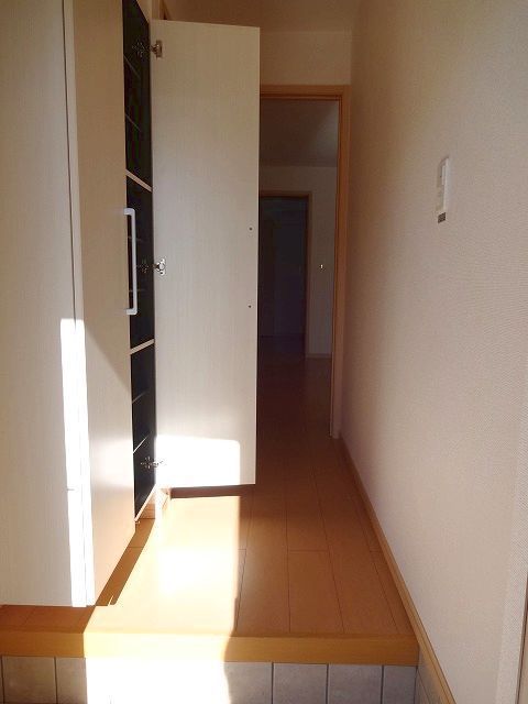 トランスミットの玄関写真