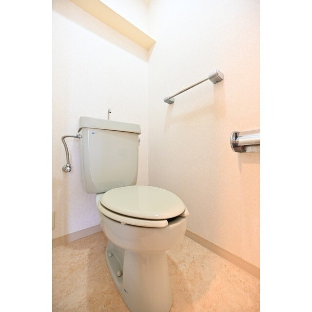 クレセントコート津田沼のトイレ写真