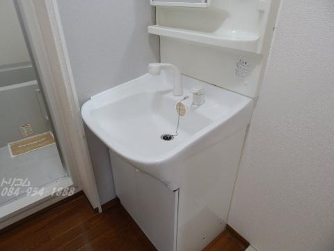 洗面設備　洗髪洗面化粧台