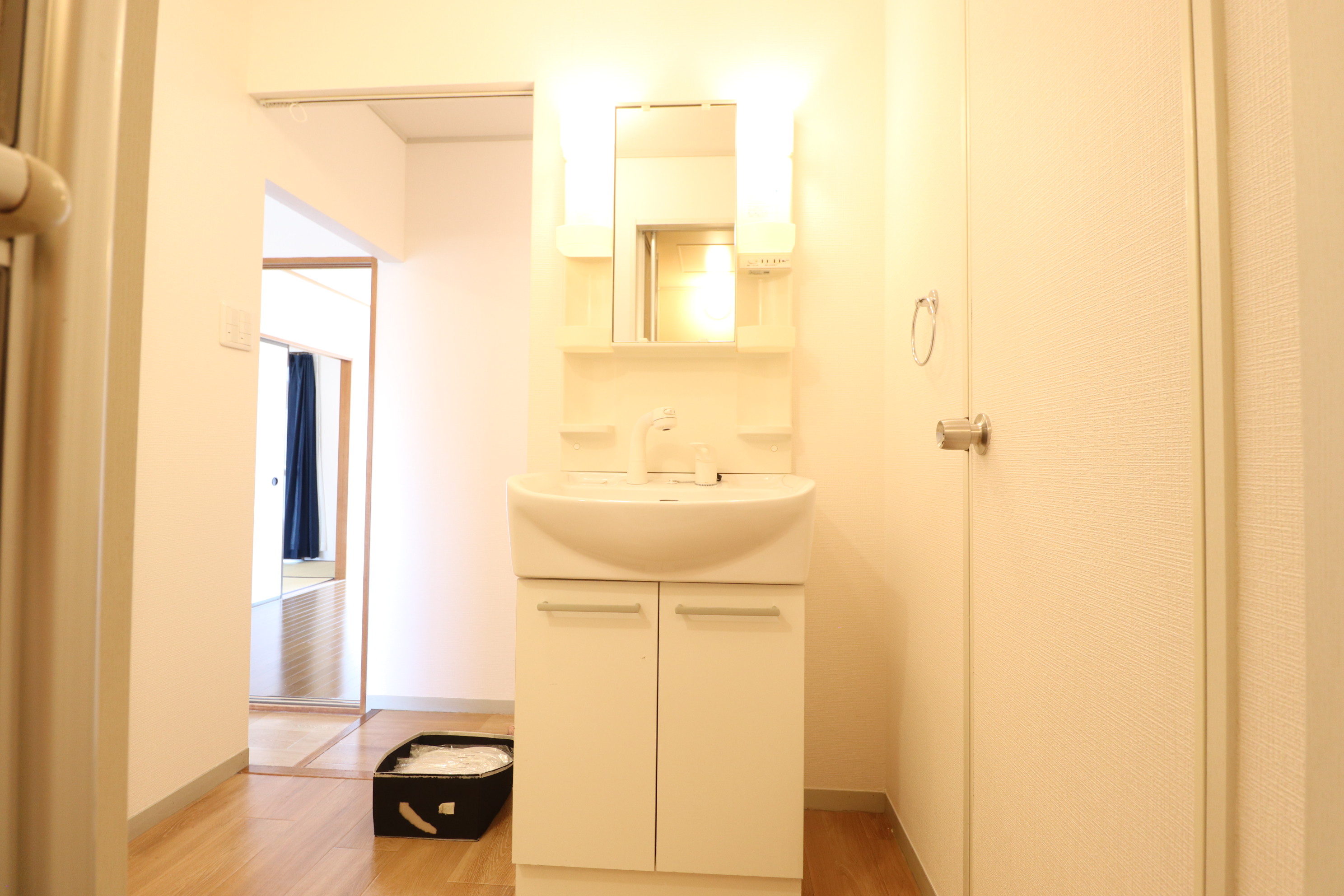 洗面設備　脱衣所です！