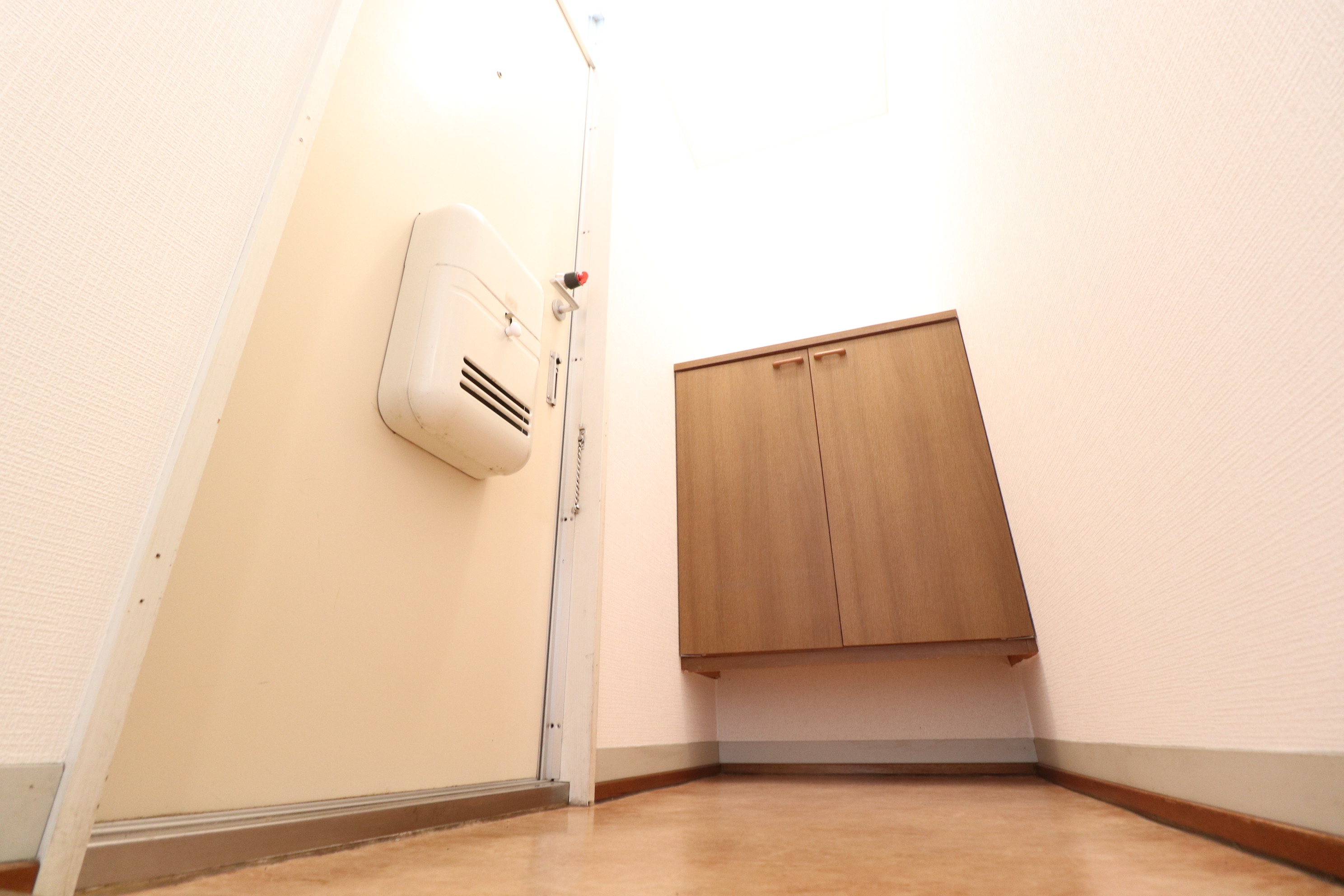 玄関　玄関です！下駄箱付きです！