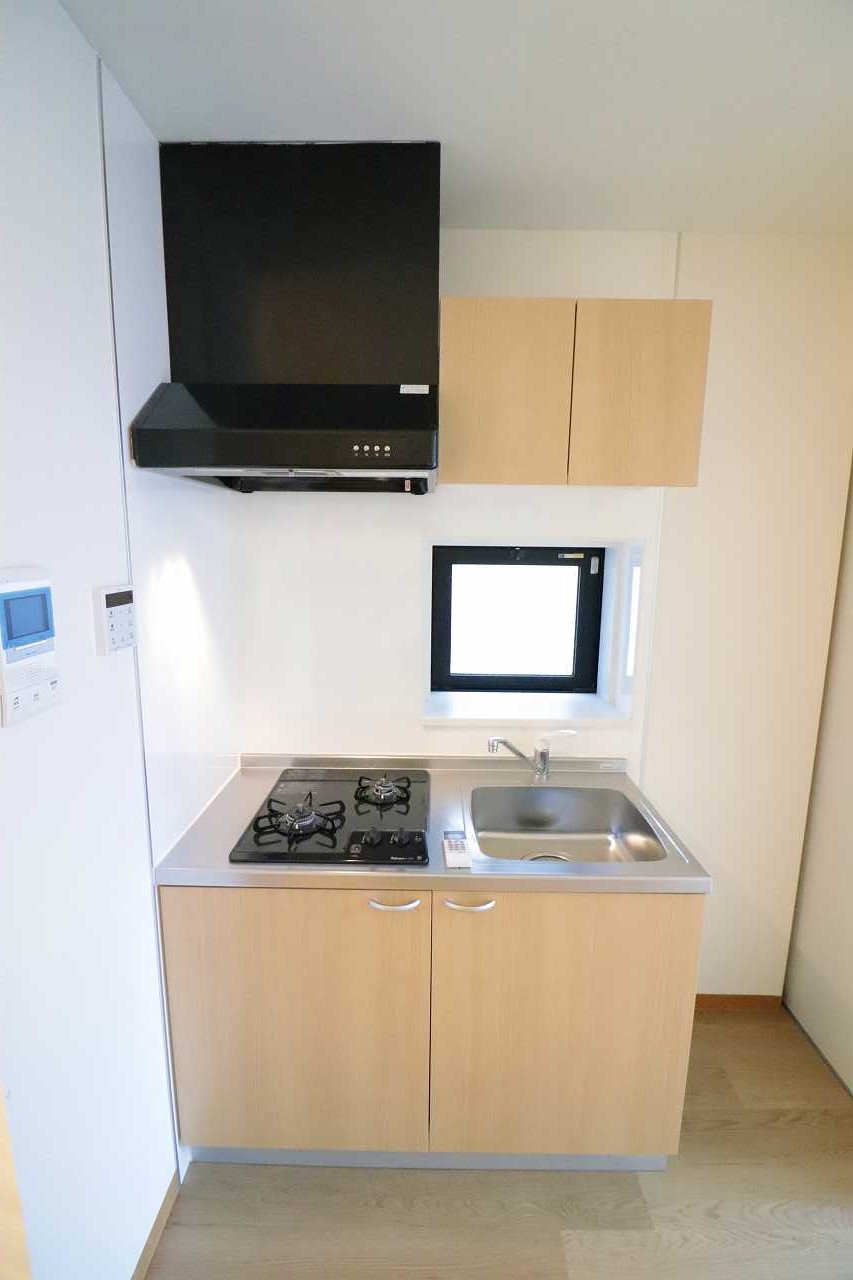キッチン　※同建物別部屋内装写真