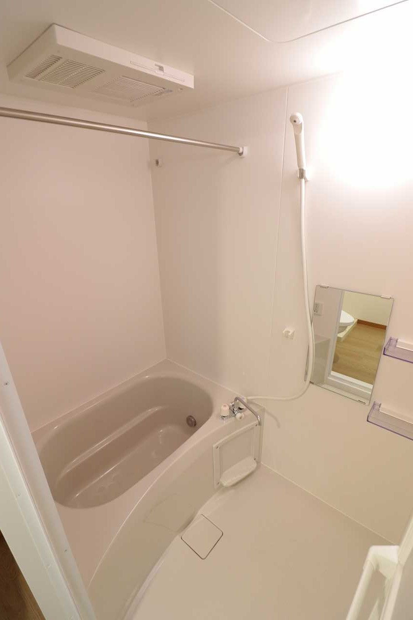 バス・シャワールーム　※同建物別部屋内装写真