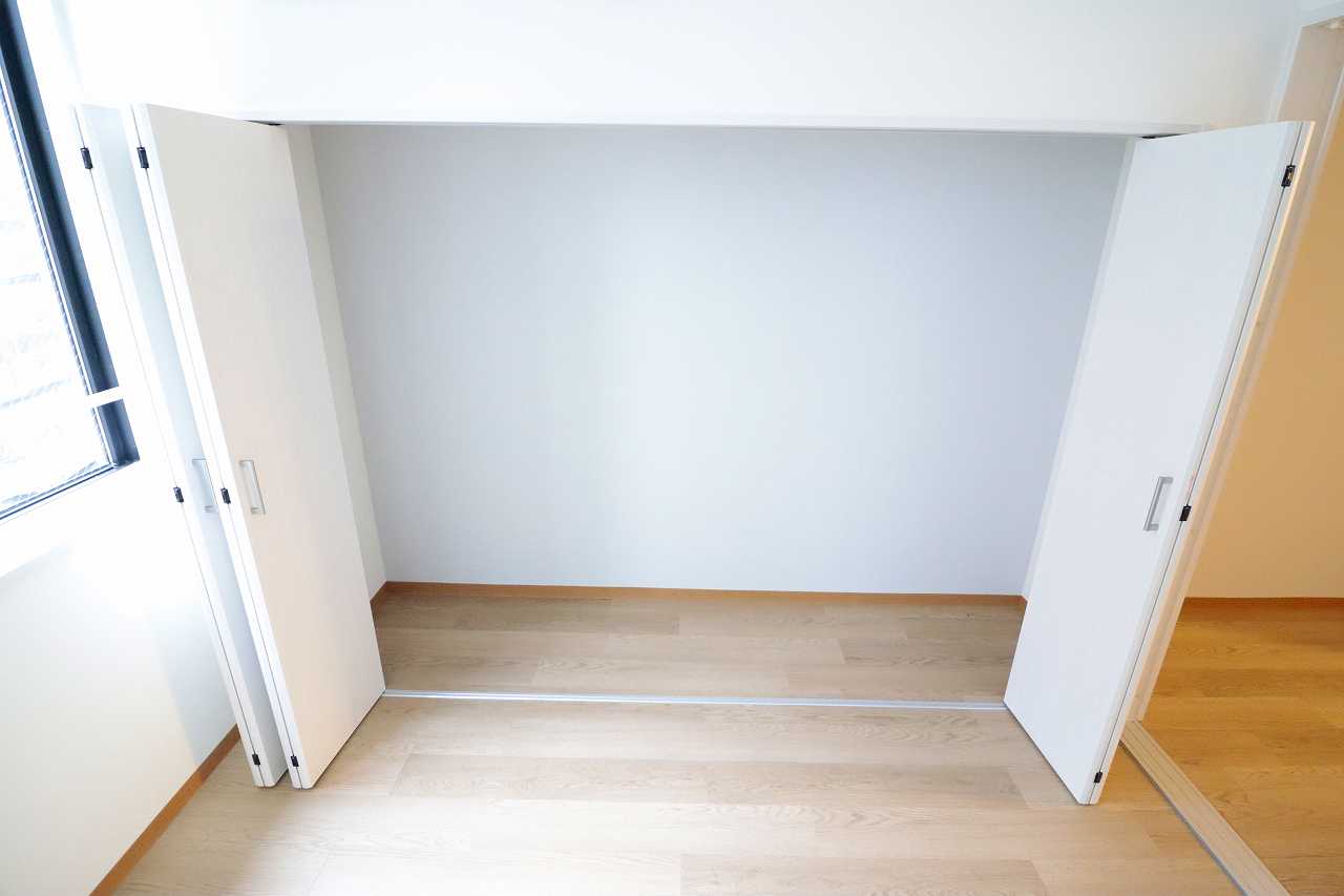 収納　※同建物別部屋内装写真