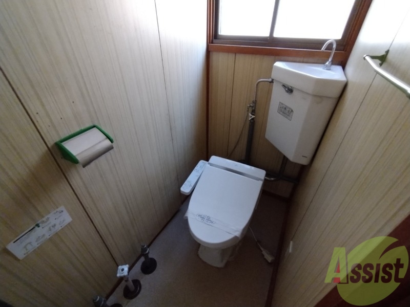 【札幌市北区北三十五条西のアパートのトイレ】