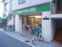 コンビニ　ローソンストア100杉並上井草3丁目店（コンビニ）まで211m