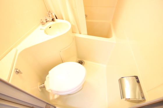 トイレ　※別室の写真です。