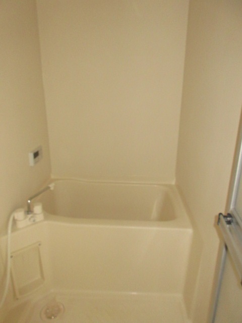 バス・シャワールーム　追焚機能付き浴室