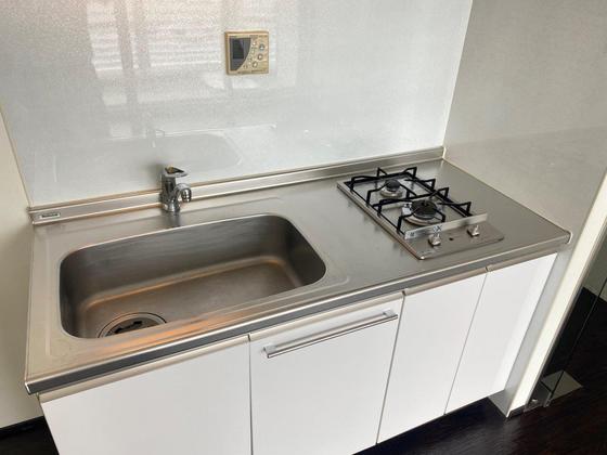 キッチン　※別号室の写真です