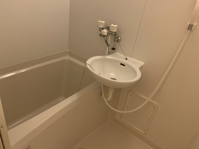 バス・シャワールーム　浴室換気乾燥機付き