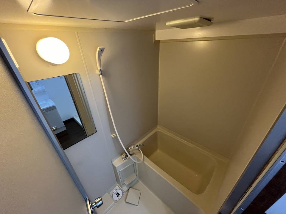 バス・シャワールーム　浴室