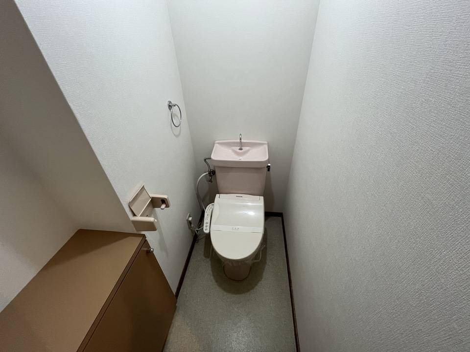 トイレ　トイレ