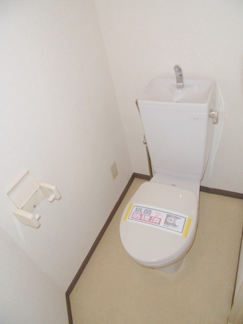 FTビルVのトイレ写真