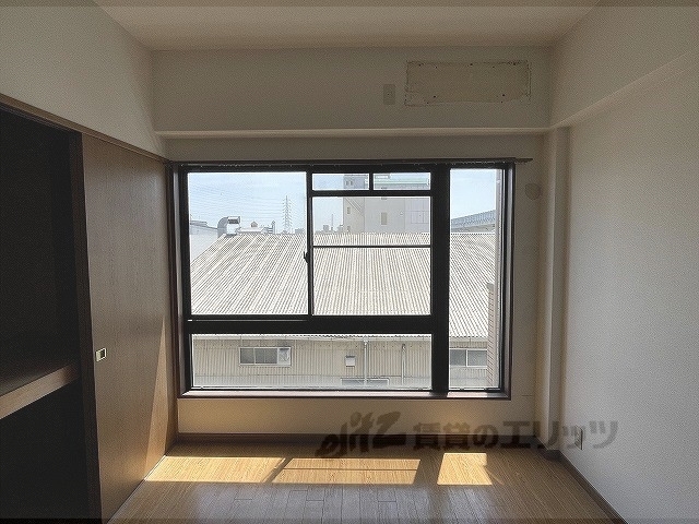 居室・リビング　洋室