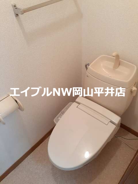 【備前市日生町寒河のアパートのトイレ】