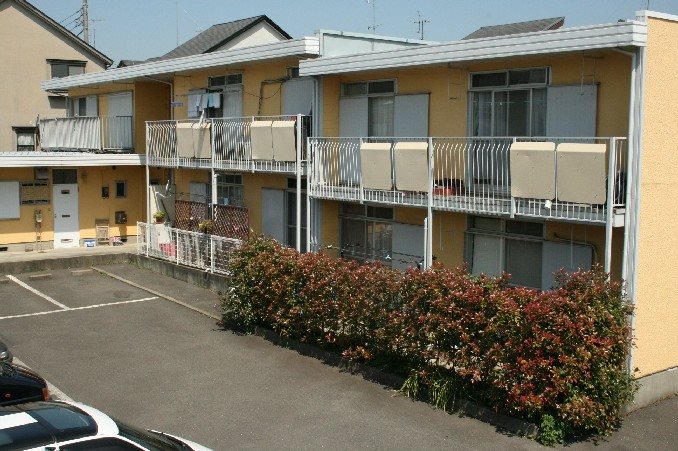 神奈川県横浜市青葉区梅が丘（アパート）の賃貸物件の外観